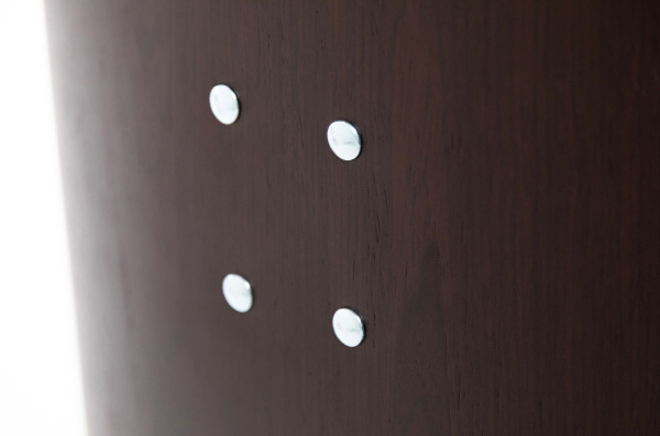 ZEUS/B КРЕСЛО РУКОВОДИТ Ч/ПАЛ ПАЛИСАНДР/ЧЕРНЫЙ ZEUS/B Palisander Dakota black